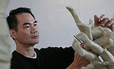 美国著名雕塑家吴信坤先生